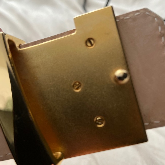 Louis Vuitton Belt - Picture 4 of 5